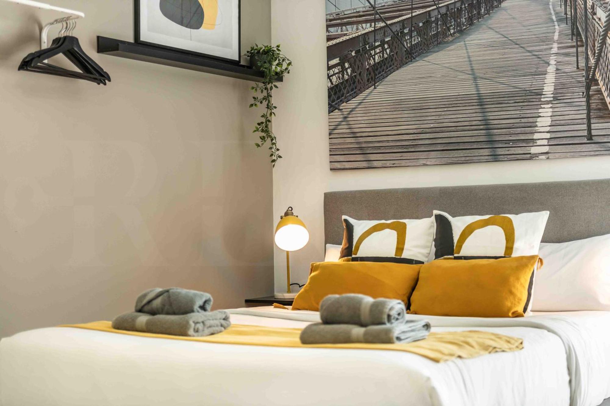 Modern Studio With Private Rooftop Terrace By Rems Малага Екстериор снимка